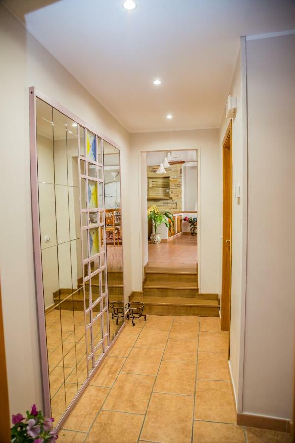 B&B Cortile Aurora Bronte Exterior photo
